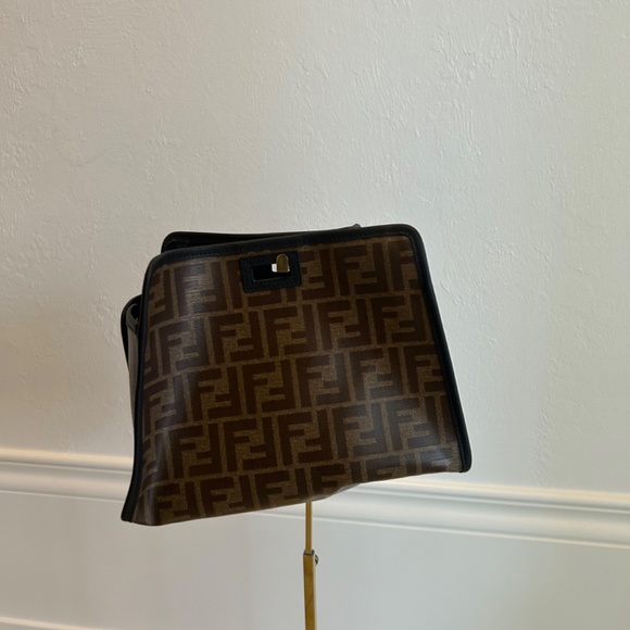 Fendi Stamp Patch Mini Pee kaboo cover defender - Picture 2 of 4